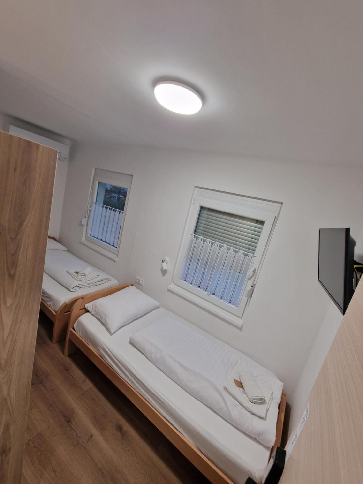 Pocitniski Dom Portoroz / Portoroz Holiday Home Bagian luar foto